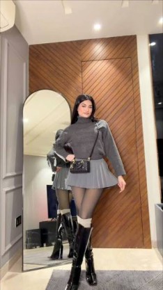 Fleece Lined Leggings With A Wool Pleated Skirt