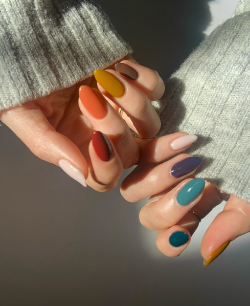 Vibrant Autumn Medley nails